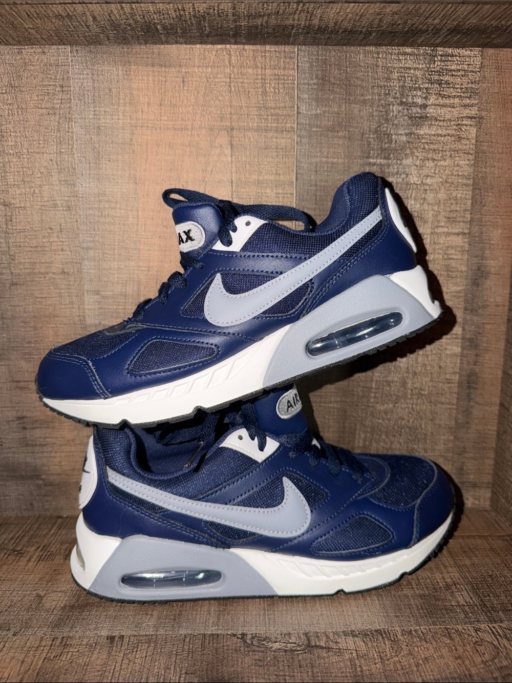 Nike Kids Air Max Running Sneakers in Navy and Light Gray-size 5 - Picture 10 of 10